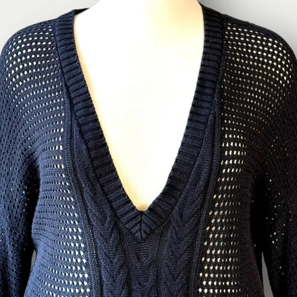 Lane Bryant Long Sleeves V Neck Cable Open Knit Tunic Sweater Size 18/20 Black - Picture 3 of 16